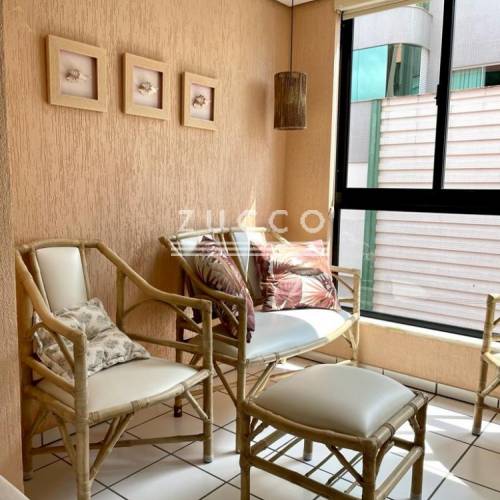 OTIMO APARTAMENTO PROXIMO AO MAR FRENTE PARA A RUA