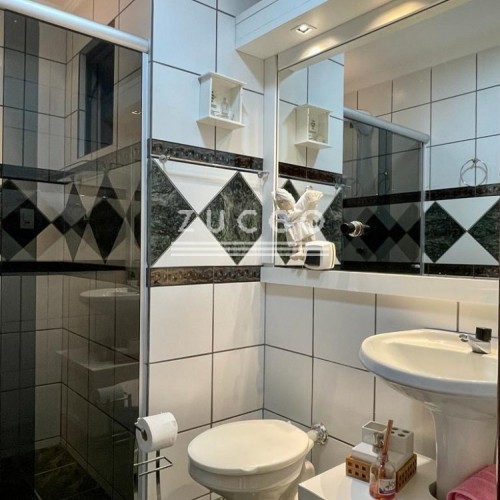 OTIMO APARTAMENTO PROXIMO AO MAR FRENTE PARA A RUA