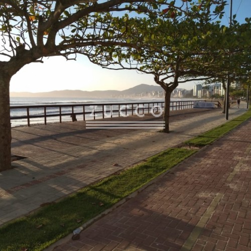 Apto Res. Priscilla -centro- Quadra mar- Cap. 12 p