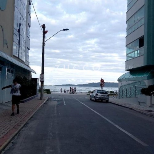APTO 102 - RUA 139- Disp. 20/08