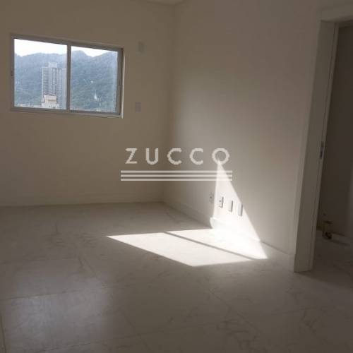 Le Premier Residence- APTO 701