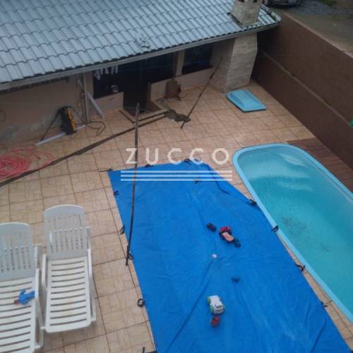 DUAS CASAS NO MESMO TERRENO COM PISCINA NO SERTO 