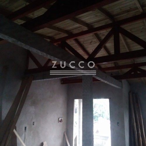 DUAS CASAS NO MESMO TERRENO COM PISCINA NO SERT�O 