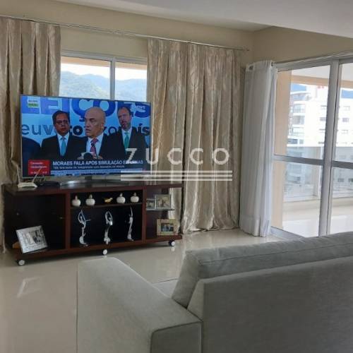 �timo Apto 3 su�tes a venda  quadra mar