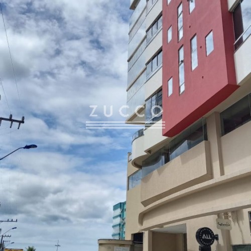 �timo Apto 3 su�tes a venda  quadra mar