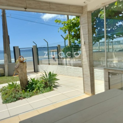 Casa frente mar