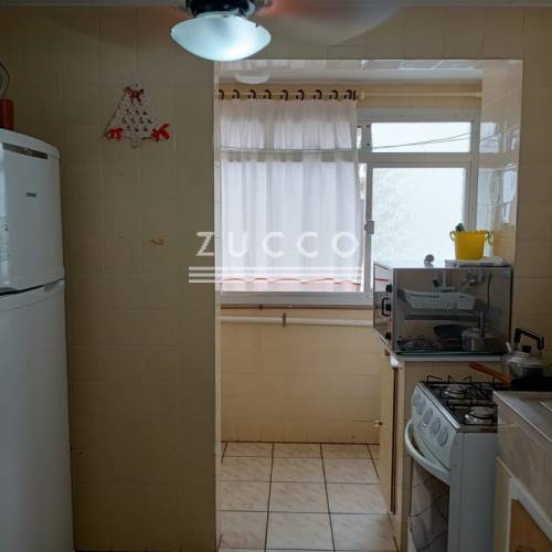 Apto 2 dorm. - quadra mar -centro