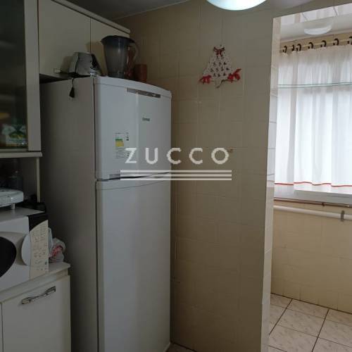 Apto 2 dorm. - quadra mar -centro