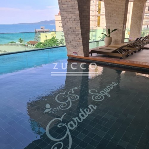 APTO ALTO PADR�O - 4 SU�TES - MEIA PRAIA