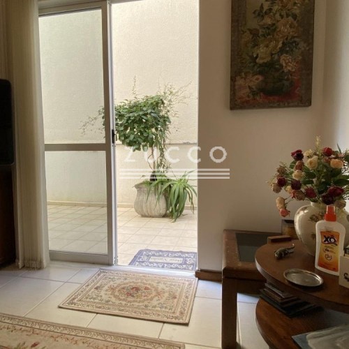 AMPLO APTO ANDAR BAIXO- QUADRA MAR -CENTRO