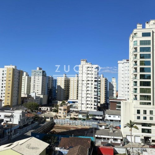 �timo apartamento 4 su�tes - Centro de Itapema 