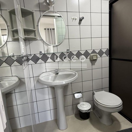 APTO 2 SU�TES- CENTRO