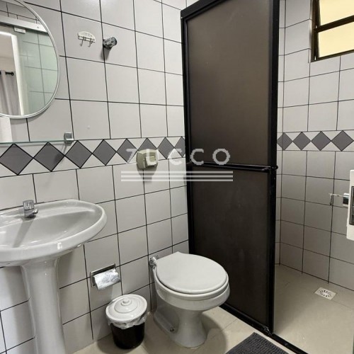 APTO 2 SU�TES- CENTRO