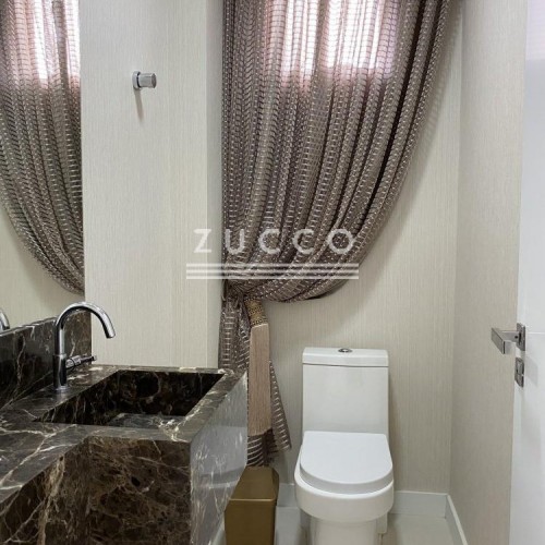 Apto 3 su�tes no centro de Itapema