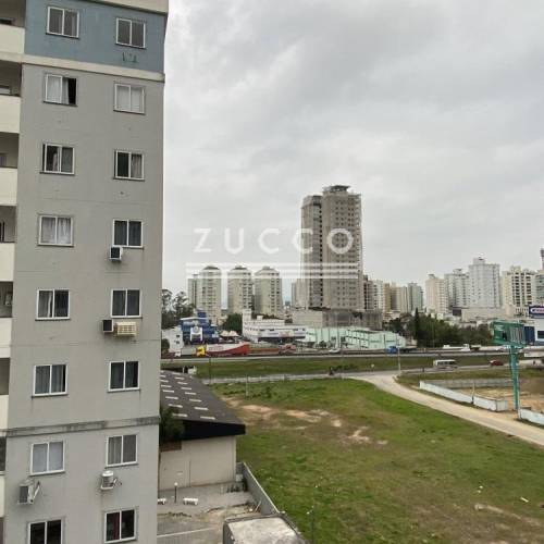 APTO  DOIS DORMITRIOS - BAIRRO CASA BRANCA