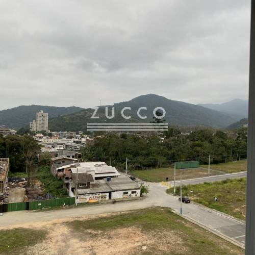 APTO  DOIS DORMITRIOS - BAIRRO CASA BRANCA