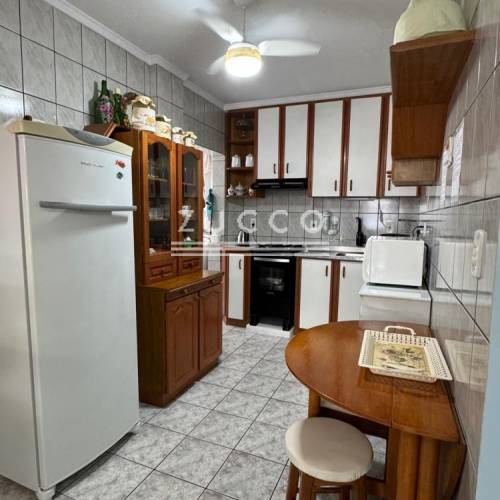 Res. Stalin Passos - Apto 206 Centro de Itapema Ex