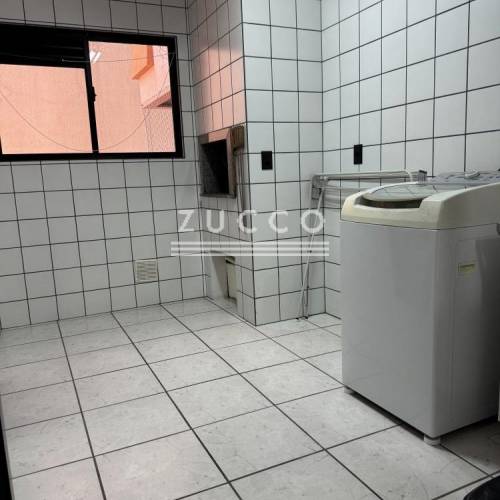 Apto 3 dorm. - quadra mar -centro