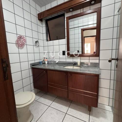 Apto 3 dorm. - quadra mar -centro