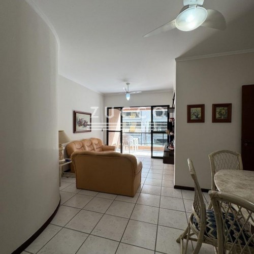 Apto 3 dorm. - quadra mar -centro