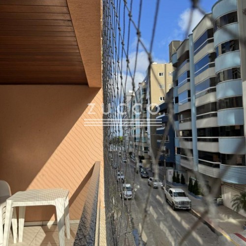 Apto 3 dorm. - quadra mar -centro