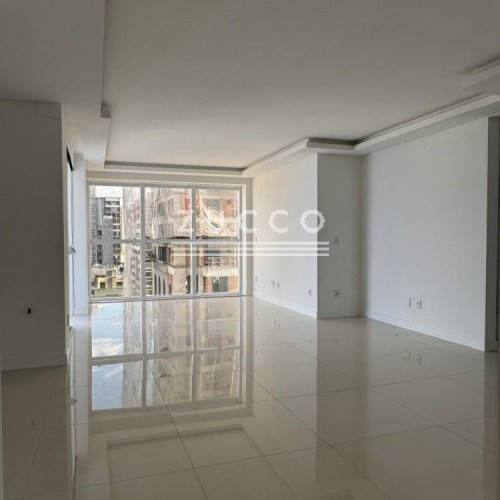 APTO PR�X. A PRAIA - COM VISTA MAR