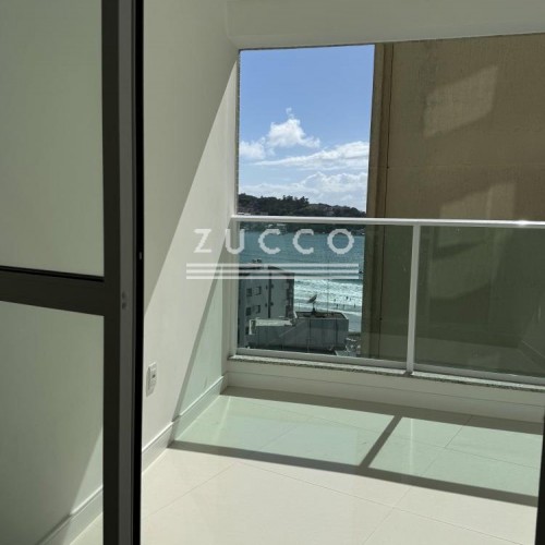 Excelente apto de 3 su�tes pr�ximo a praia