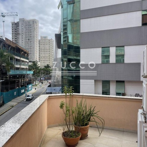 EXCELENTE APARTAMENTO 3 DORMIT�RIOS - CENTRO DE IT