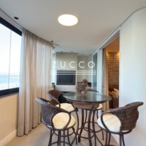 Apto frente mar, excelente localiza��o