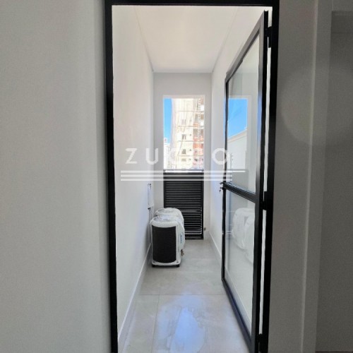 EXCELENTE APTO NOVO DE 3 SU�TES 