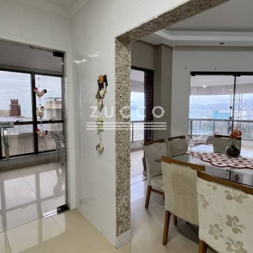 Apto lateral mar 3 sutes