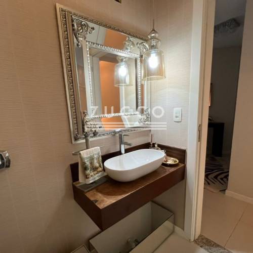 APTO 3 SU�TES - PROX. A PRAIA