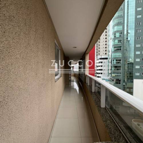 APTO 3 SU�TES - PROX. A PRAIA