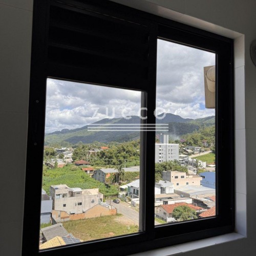 APTO 1 SU�TE + 1 DORMIT�RIO- BAIRRO MORRETES