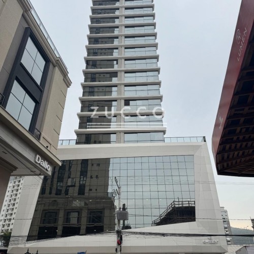 EXCELENTE APTO DE 3 SU�TES - CENTRO DE ITAPEMA