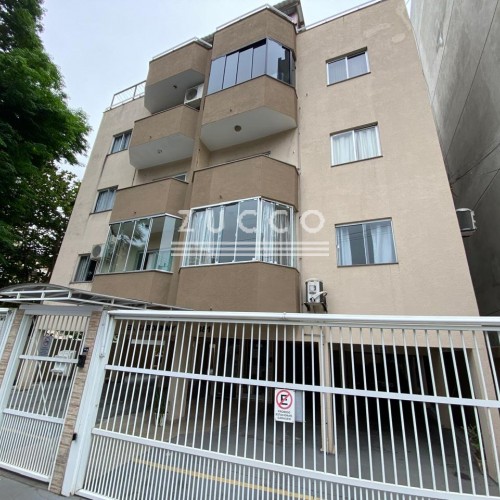 Apartamento no Centro de Itapema