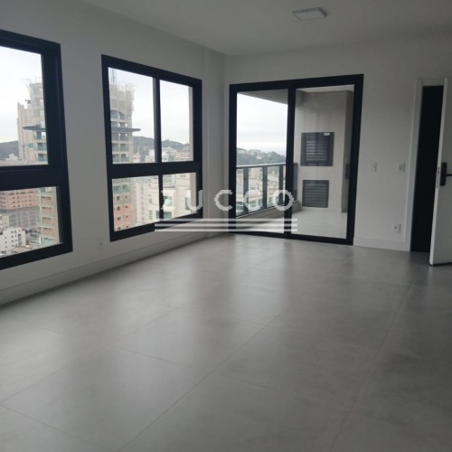 Edif�cio Piazza Zilli - 03 Su�tes 