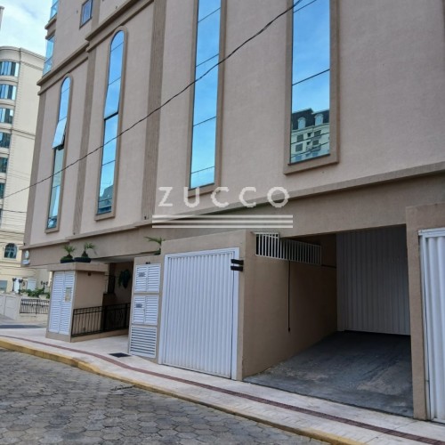 Apto Alto Padr�o com vista mar 