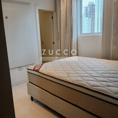 Apto Alto Padr�o com vista mar 