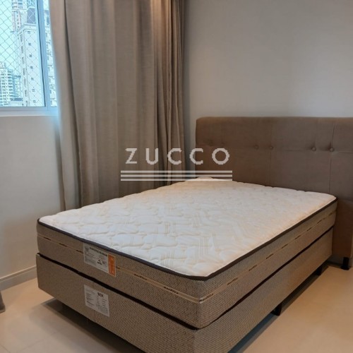 Apto Alto Padr�o com vista mar 