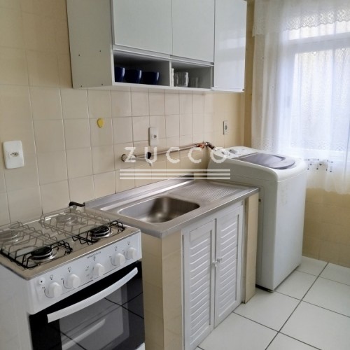 1 Dormit�rio Quadra Mar Rua 145 Centro 