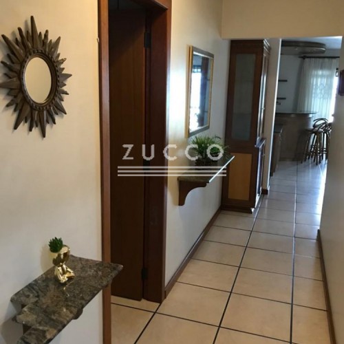 Apto 4 dorm. Frente Mar