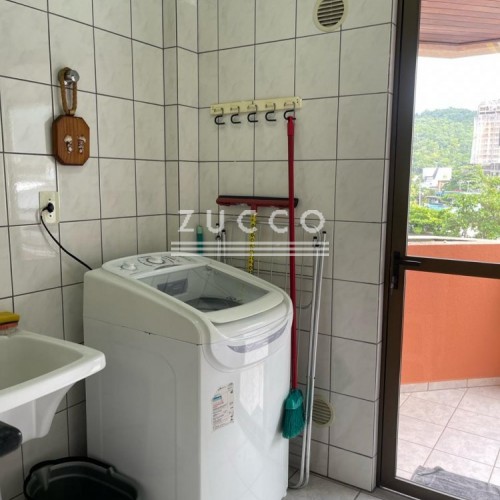 APTO 2 DORMIT�RIOS- CENTRO DE ITAPEMA