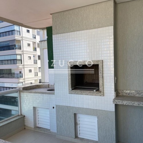 3 Su�tes - Auto Padr�o - 50m da Praia! 