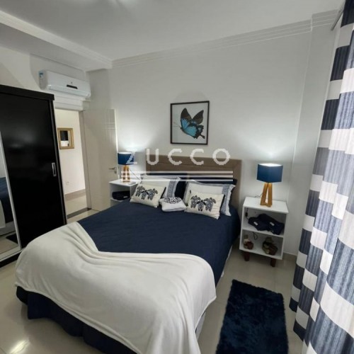 Alto Padr�o Meia Praia!