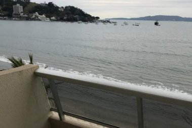 Edif�cio Antares - apto Frente Mar