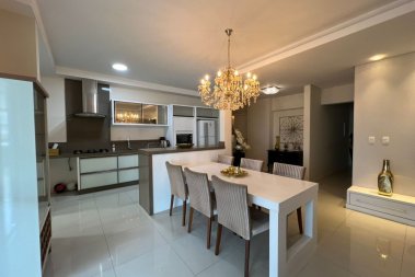 APTO 3 SUTES - PROX. A PRAIA