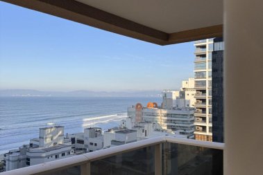 EXCELENTE APTO DE 3 SU�TES - CENTRO DE ITAPEMA 